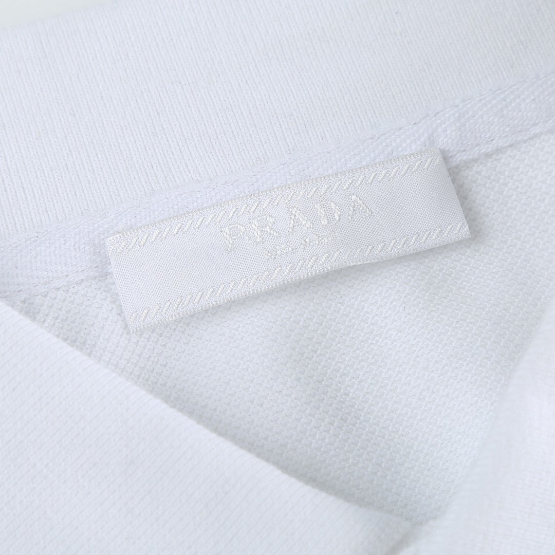 CAMISETA PRADA - 81
