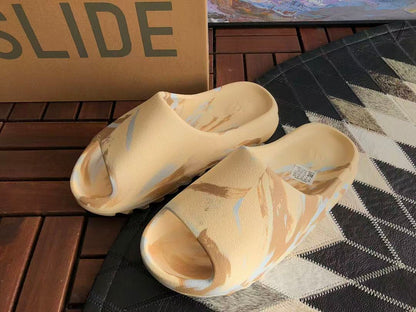 Y🔥🔥ZY & 🔥DI🔥AS SLIPPERS