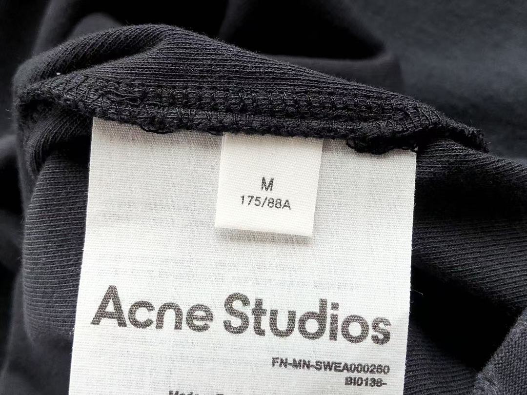 ACNE STUDIOS T-SHIRT