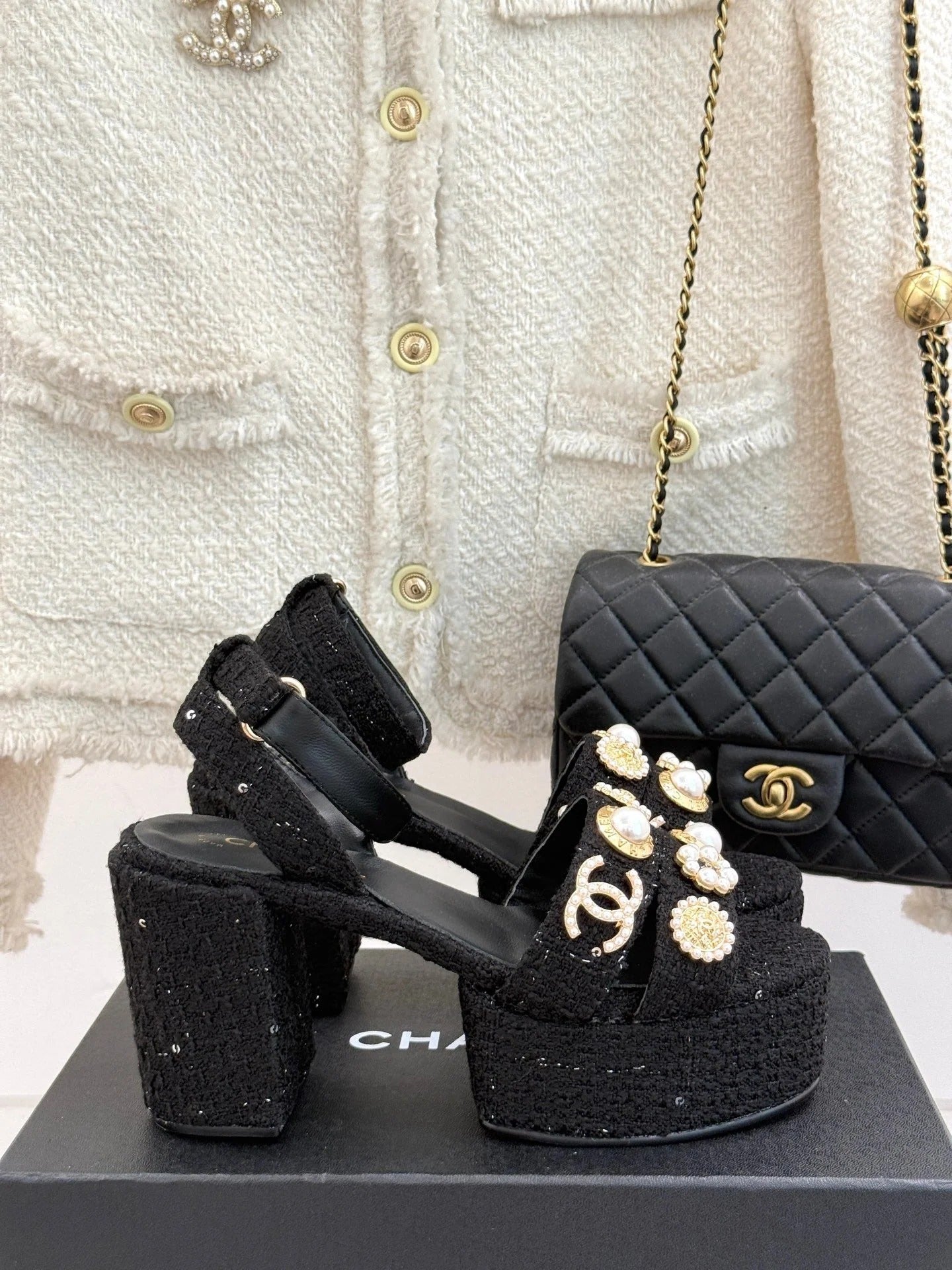 CHANEL