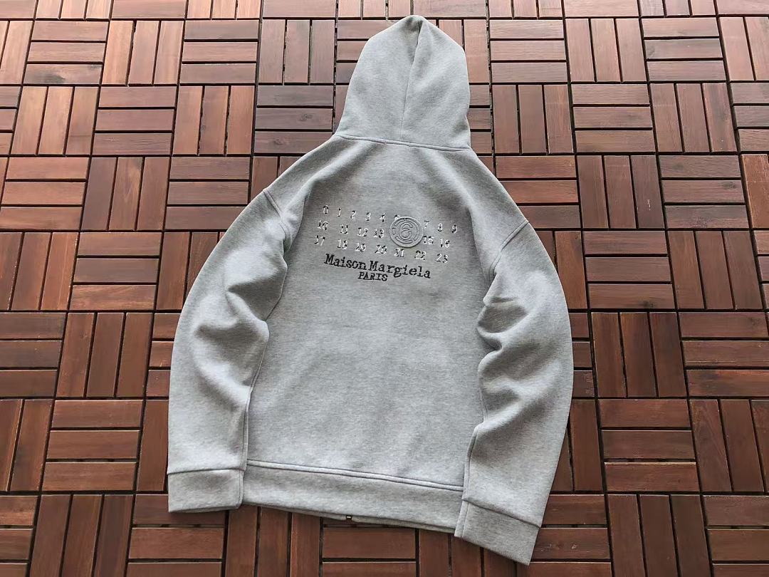 M🔥IS🔥N M🔥R🔥IE🔥A HOODIE
