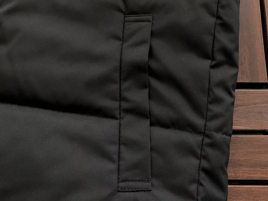 P🔥A🔥A DOWN VEST