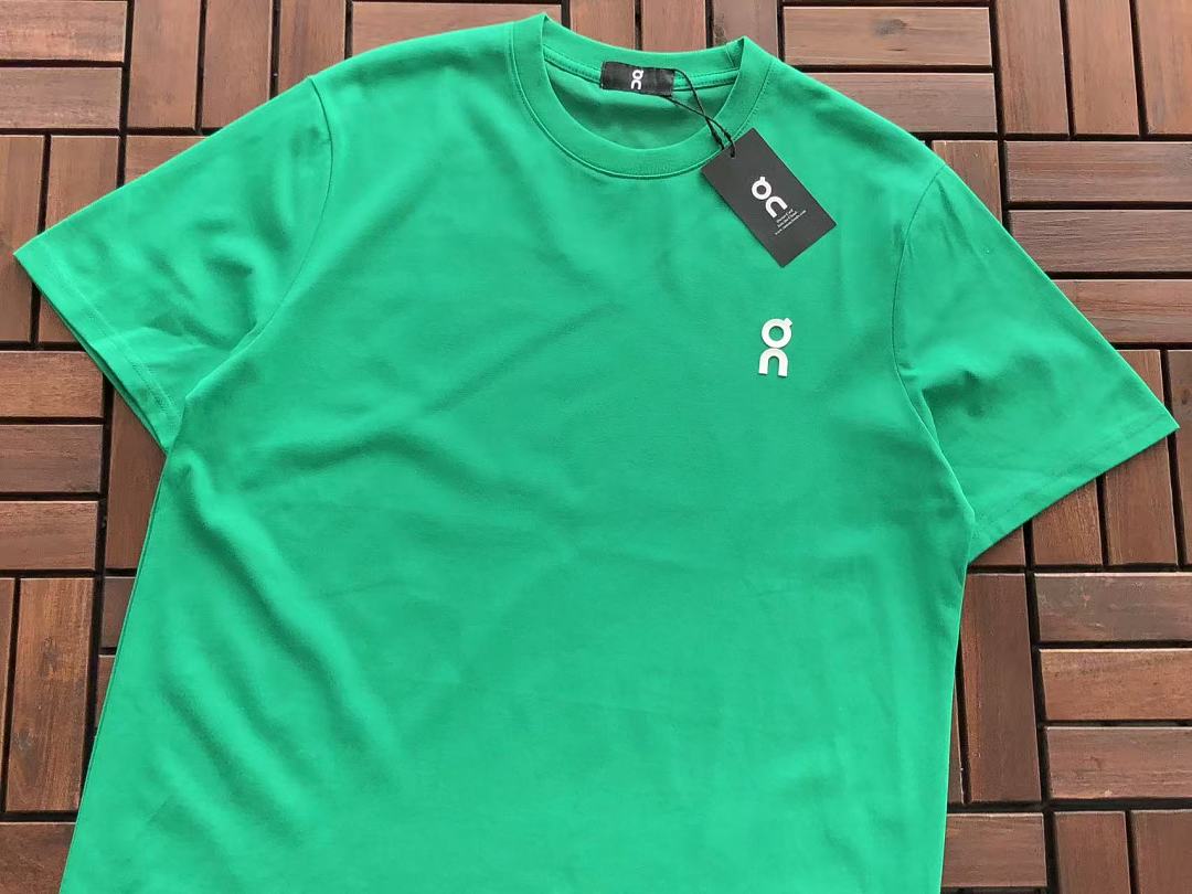 ON RU🔥🔥I🔥G T-SHIRT