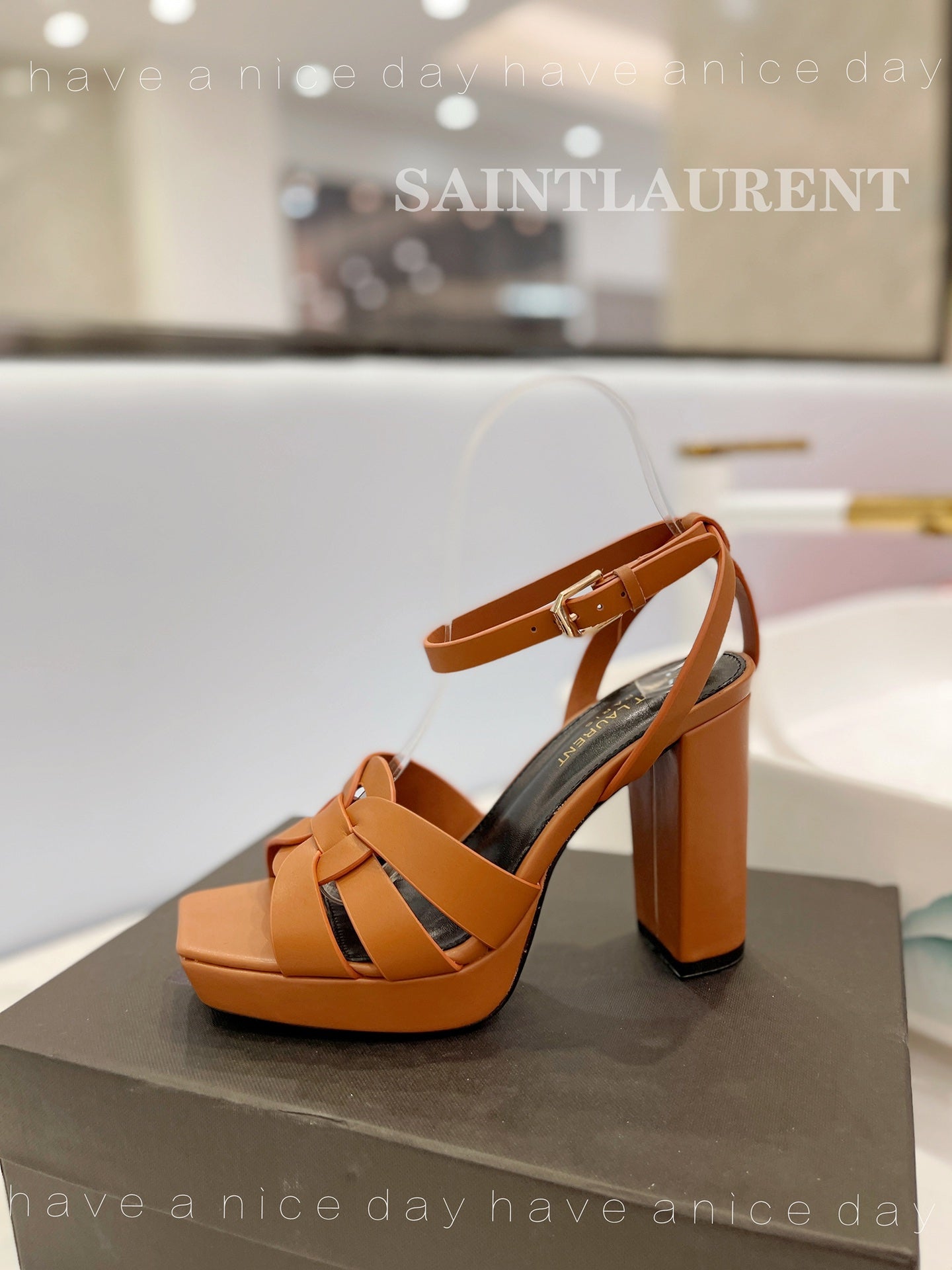 Saint Laurent