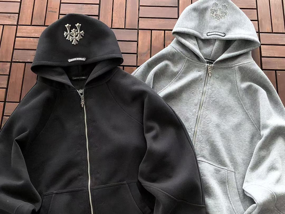 CH🔥OM🔥 HE🔥RTS HOODIE