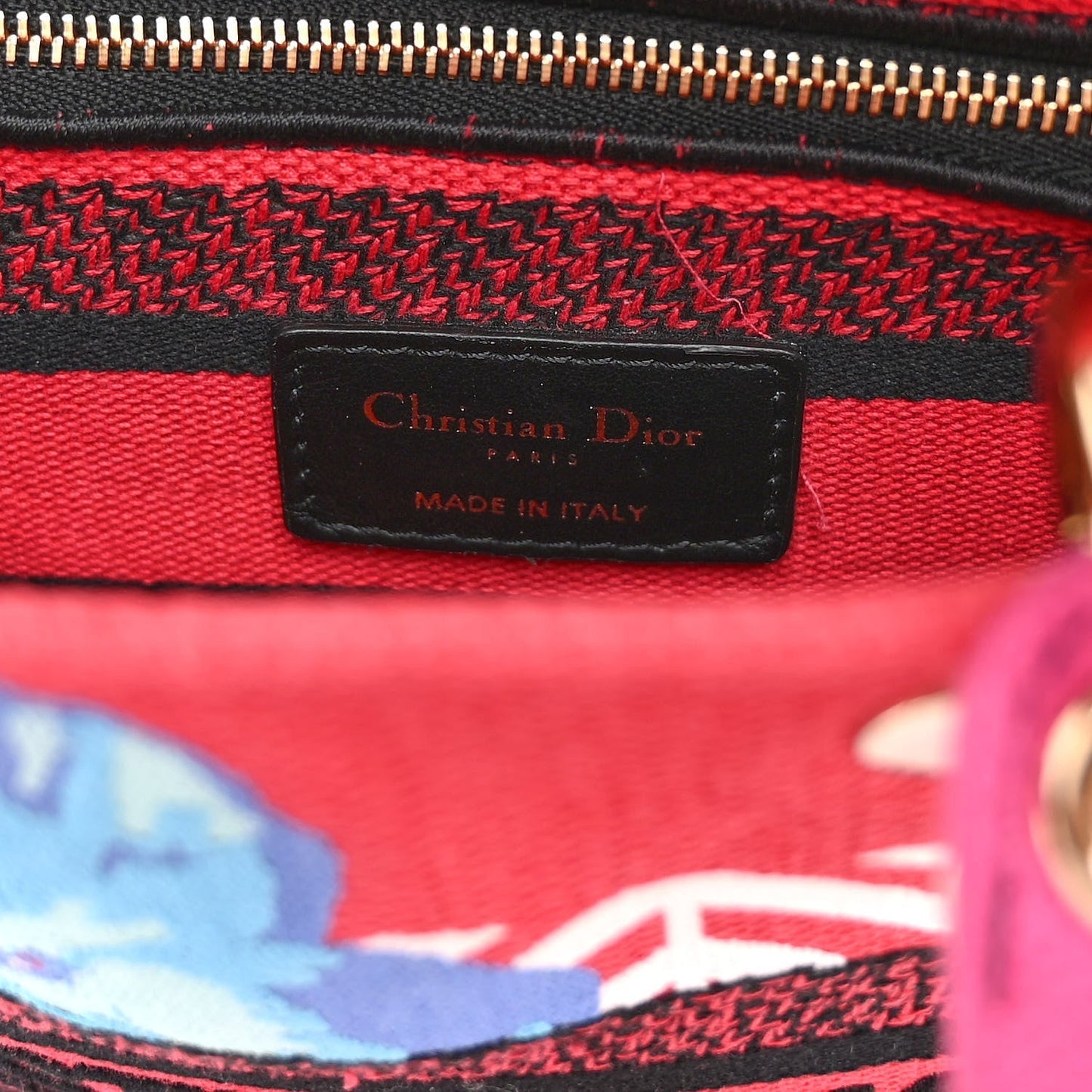 DIOR