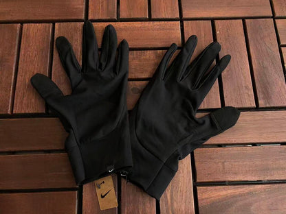 N🔥K🔥GLOVE