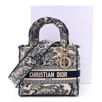DIOR