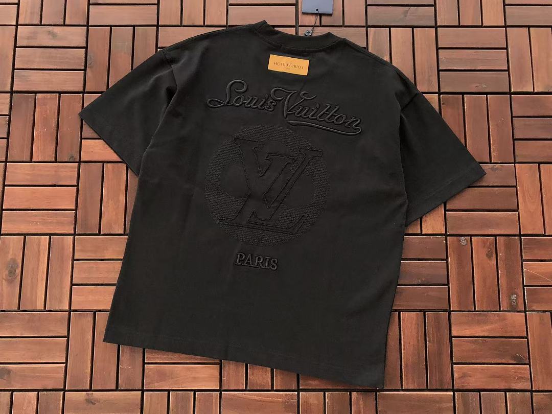 L🔥T-SHIRT