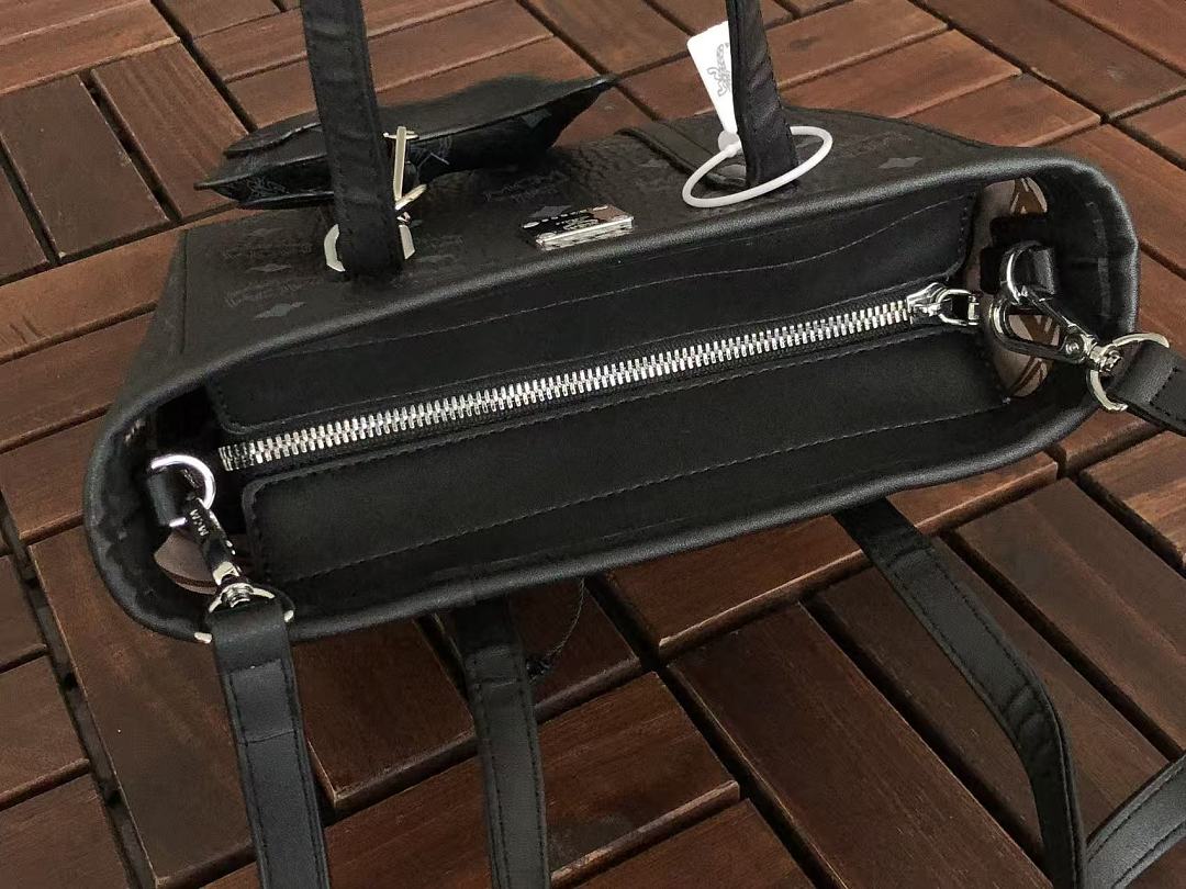 M🔥M BAG