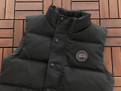 C🔥N🔥🔥A G🔥🔥🔥E DOWN VEST