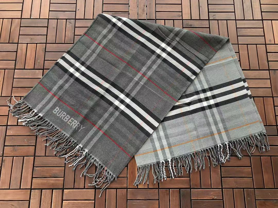B🔥RB🔥RRY SCARF