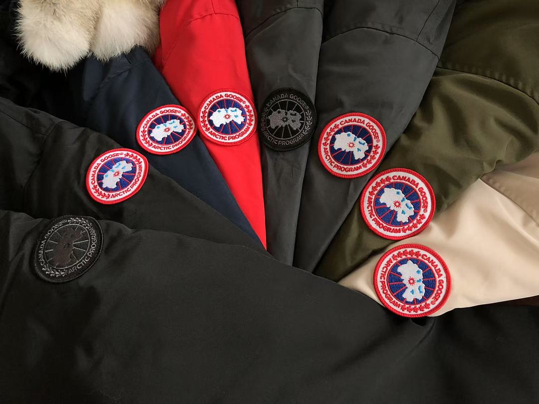 C🔥N🔥🔥A G🔥🔥🔥E DOWN JACKET