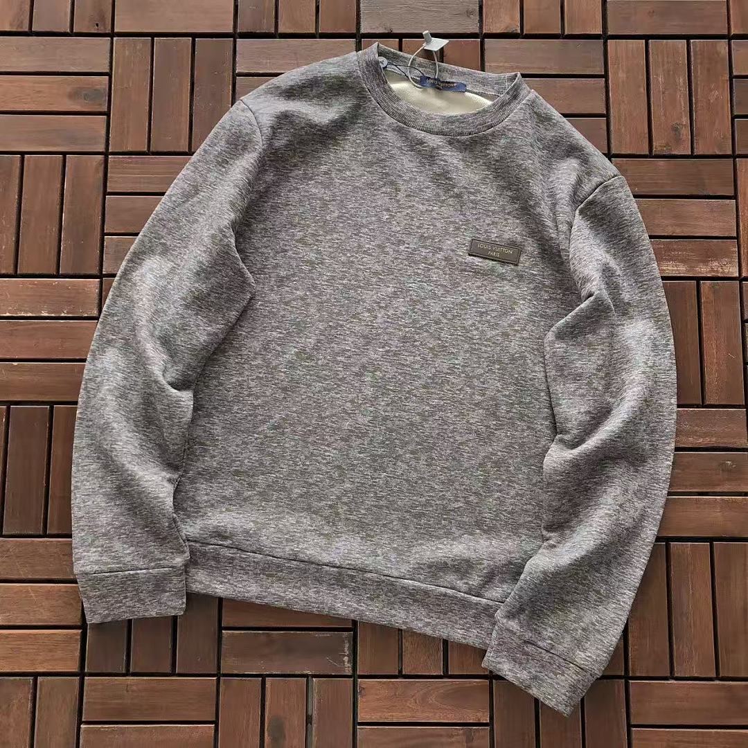 L🔥SWEATER