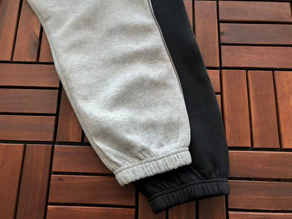 TOP￥~ 135 PANTS ￥~ 159 N🔥C🔥A & N🔥K🔥SWEATER TROUSERS