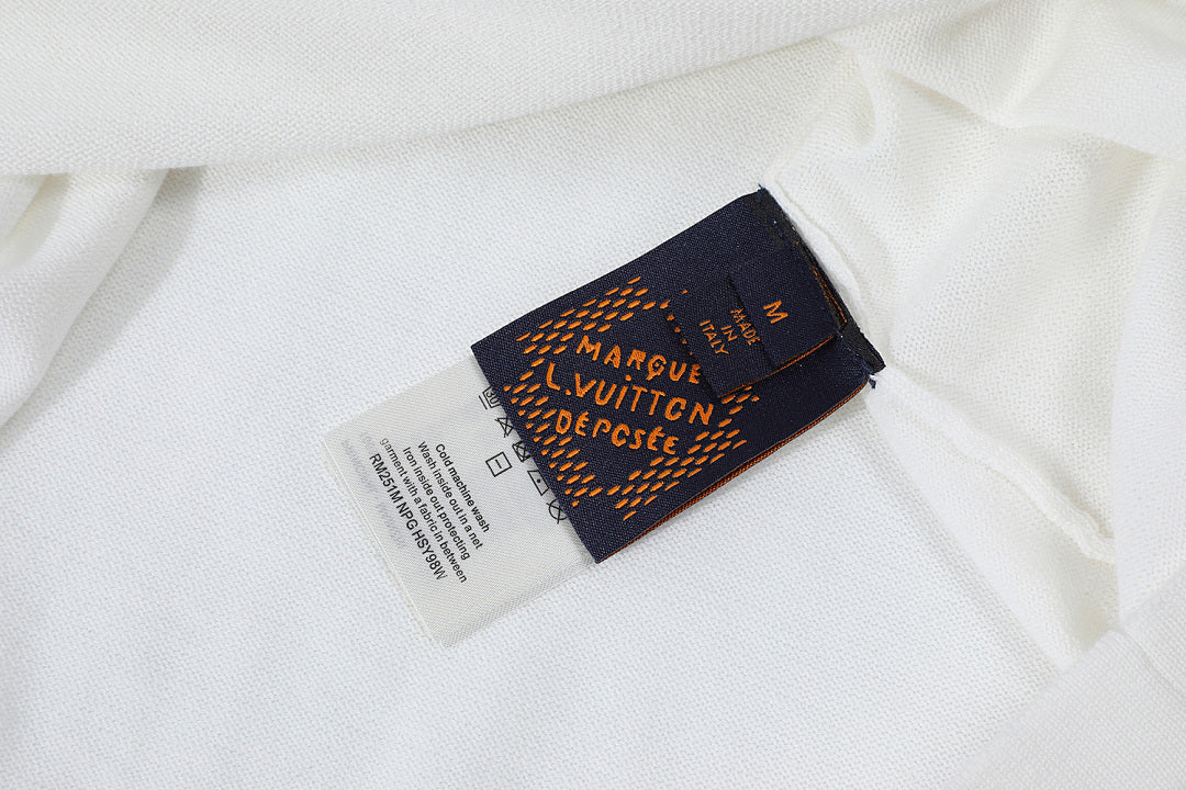 CAMISETA LV - 19
