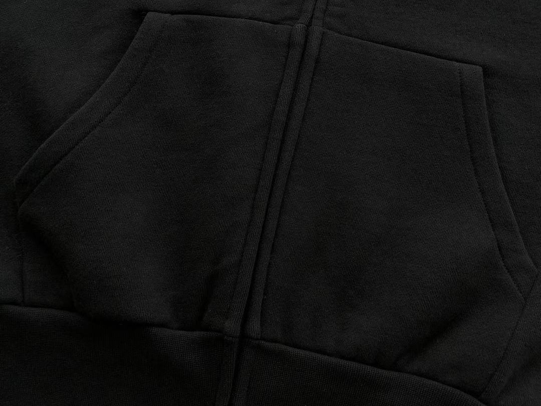 TOP ￥ 195 PANTS ￥ 169 FOG HOODIE TROUSERS FLEECE