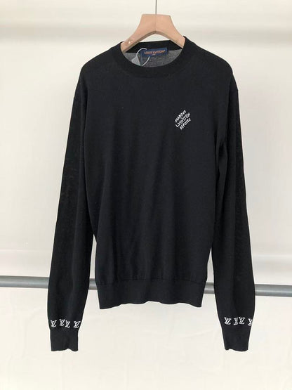 L🔥SWEATER