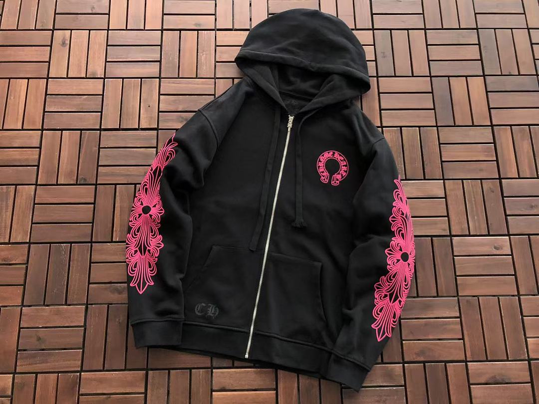 CH🔥OM🔥 HE🔥RTS HOODIE