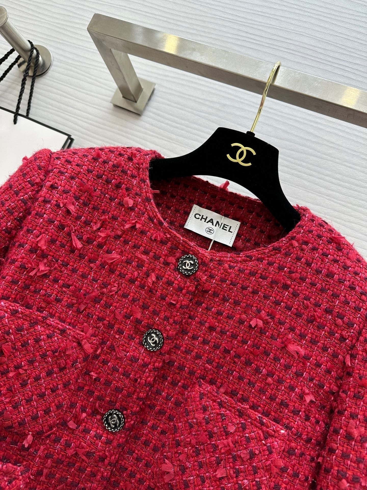 CHANEL