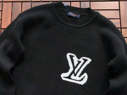 L🔥SWEATER