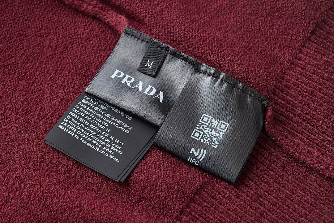 CAMISETA PRADA - 213