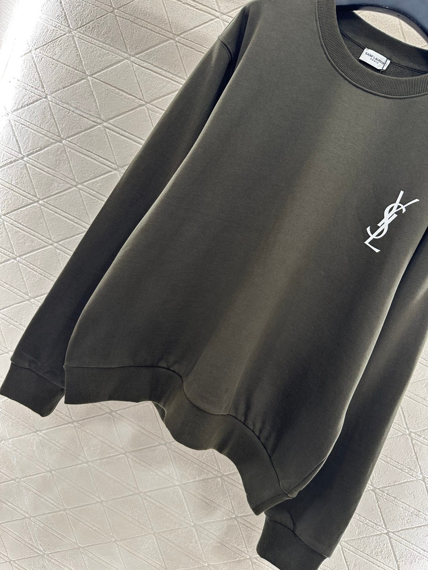Saint Laurent