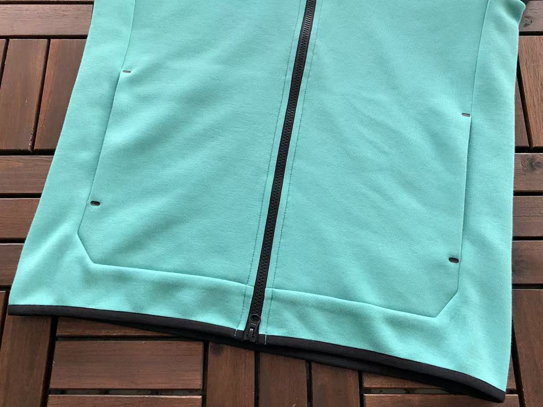 TF 2020 CU4489-392zip-up coat CU4495-392pants