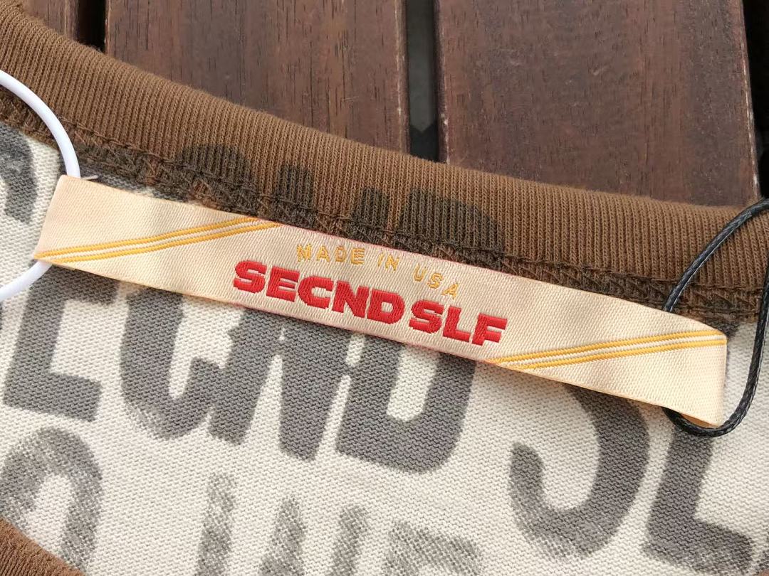 VINTAGE T-SHIRT
