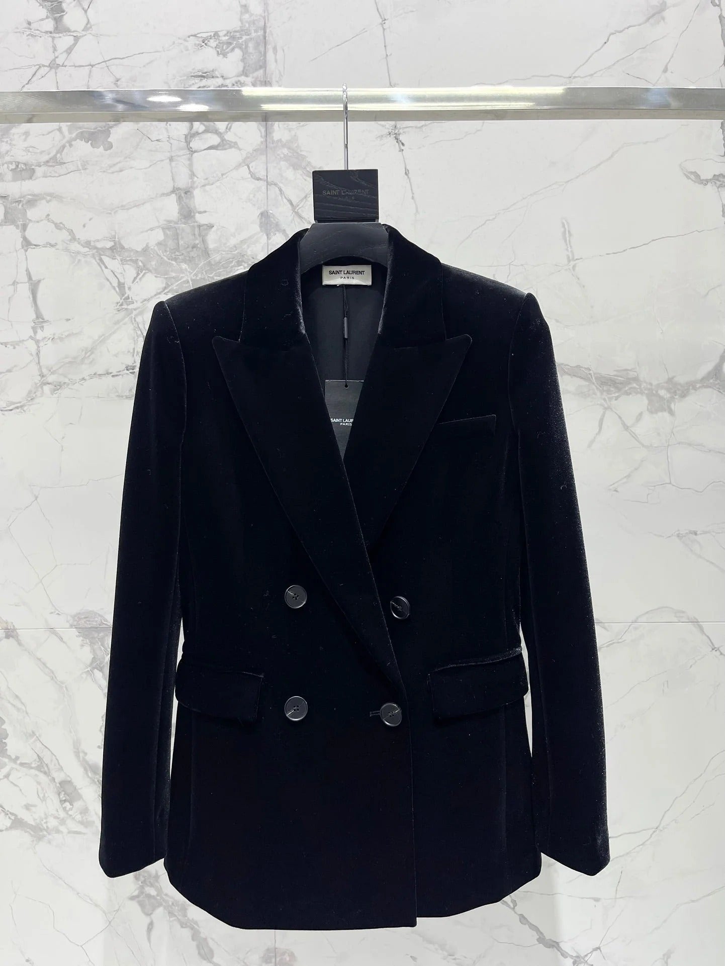 Saint Laurent