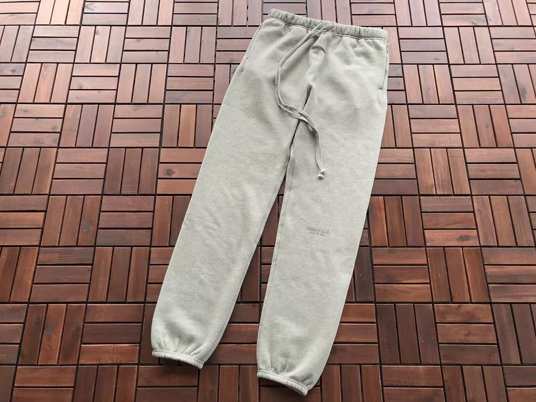 TOP ￥ 195 PANTS ￥ 169 FOG HOODIE TROUSERS FLEECE