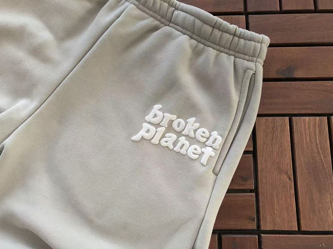 Chandal BROKEN PLANET