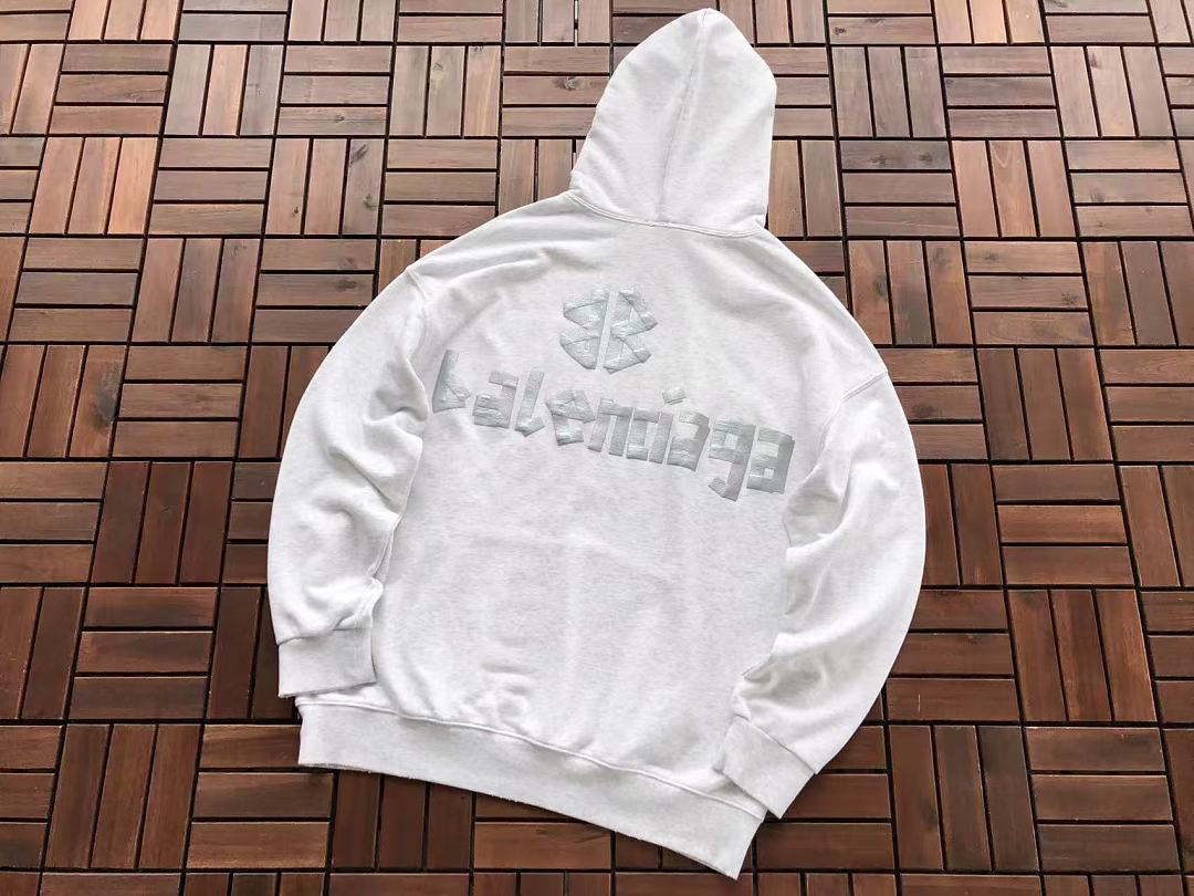 B🔥L🔥🔥🔥IA🔥A HOODIE