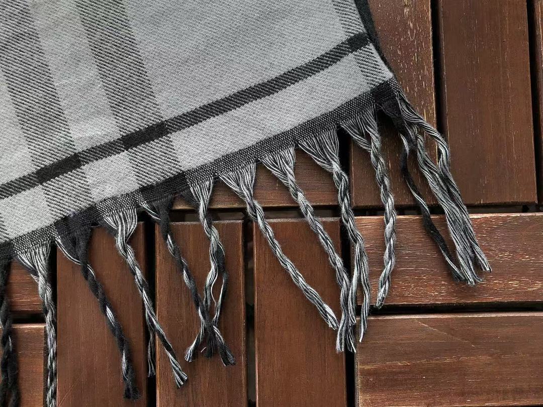 B🔥RB🔥RRY SCARF