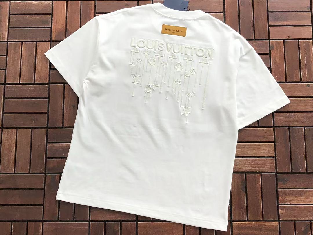 L🔥T-SHIRT