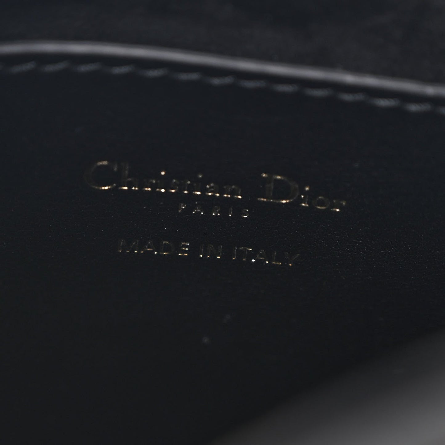 DIOR