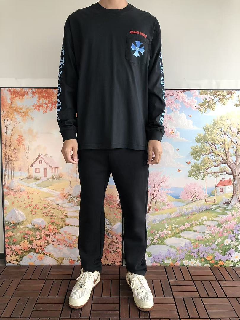 CH🔥OM🔥 HE🔥RTS LONG-SLEEVE
