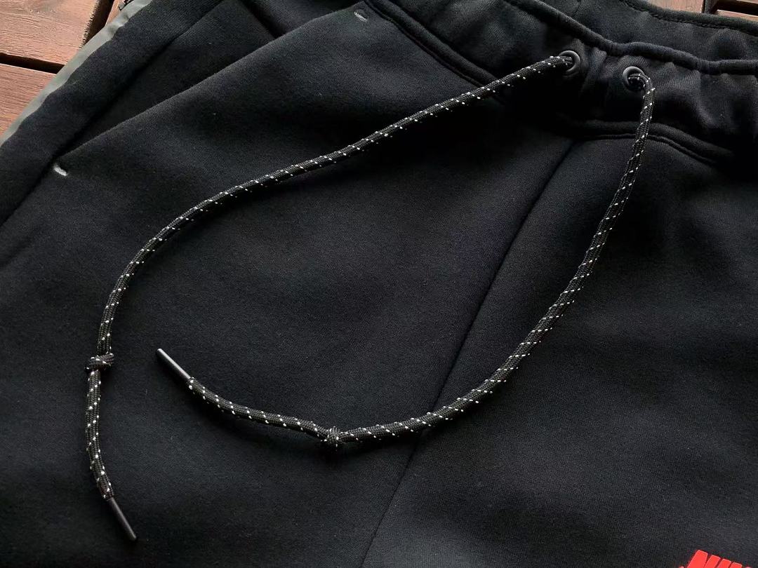 TF 2025 IH4302-010 zip-up coat IH4303-010 pants