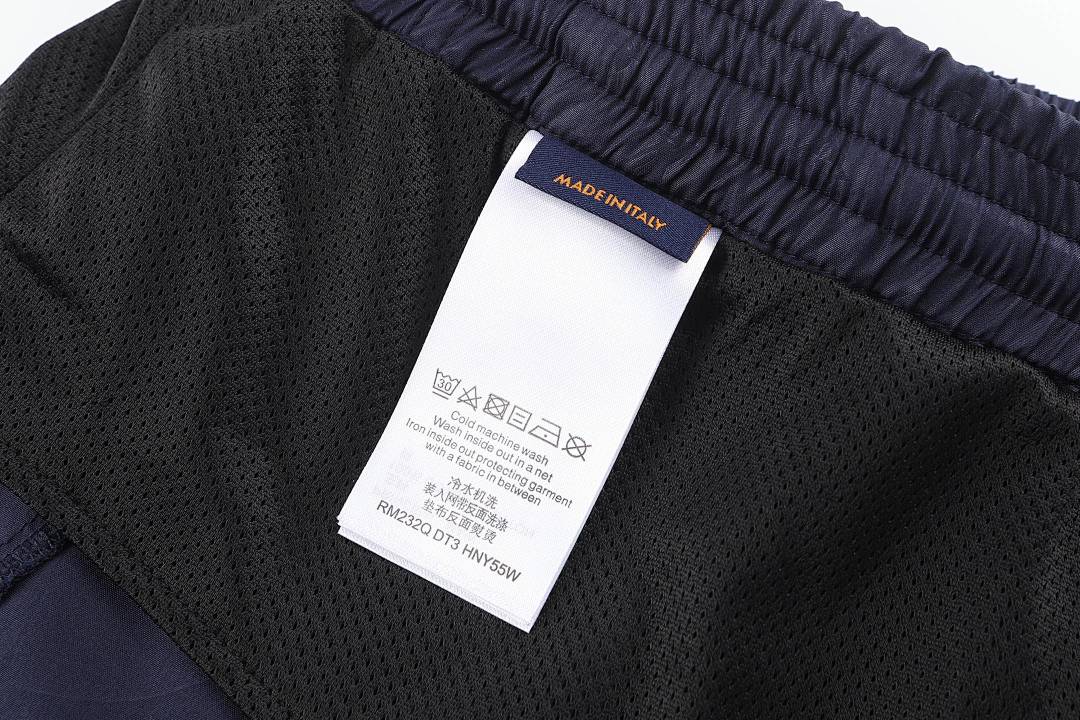 PANTALONES CORTOS LV