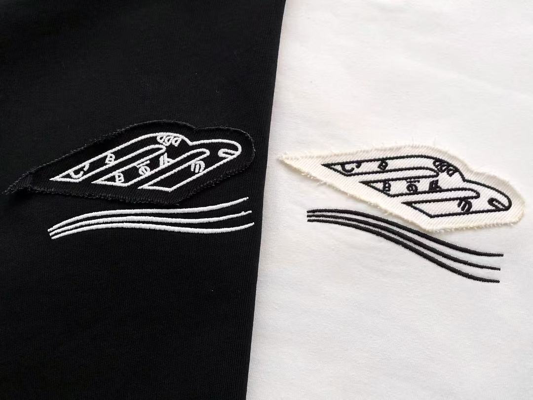 B🔥L🔥🔥🔥IA🔥A T-SHIRT