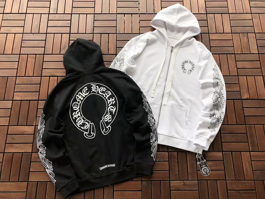 CH🔥OM🔥 HE🔥RTS HOODIE
