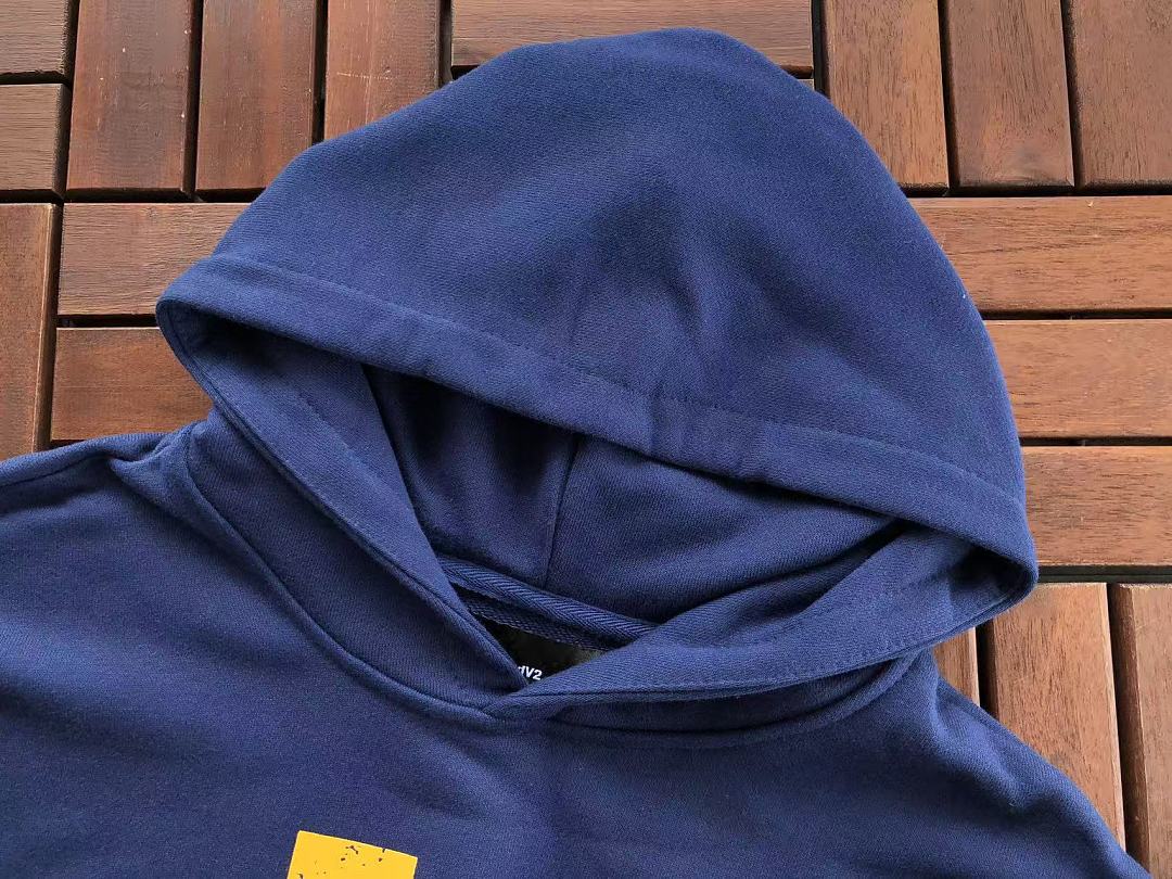 VINTAGE HOODIE