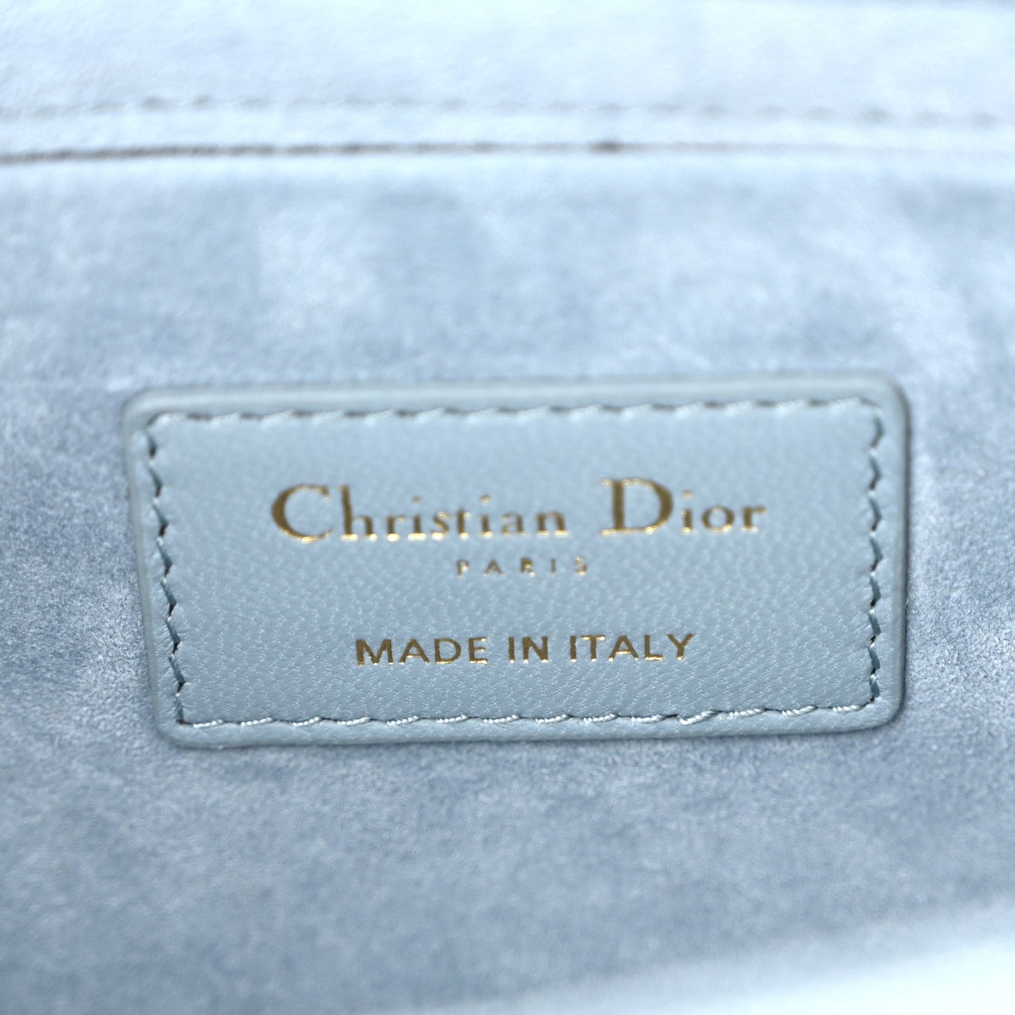 DIOR