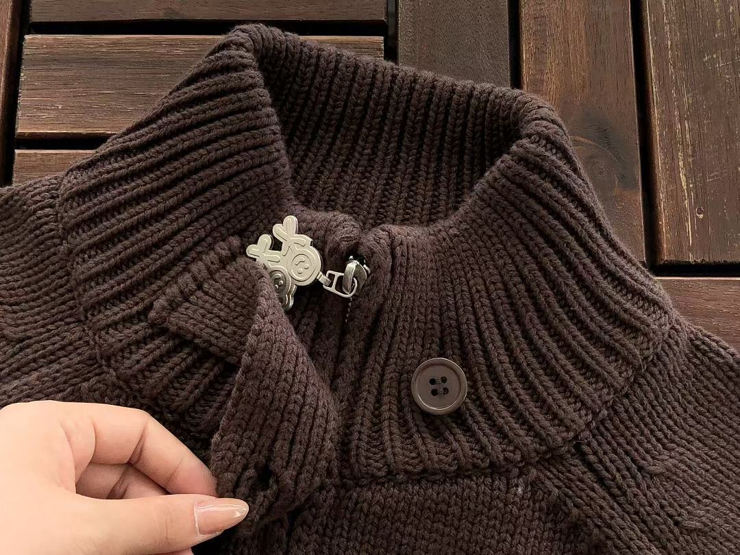 FASHION SWEATER