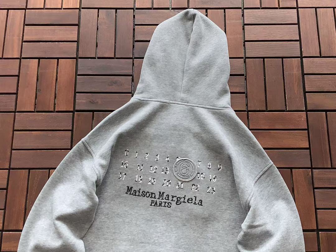 M🔥IS🔥N M🔥R🔥IE🔥A HOODIE