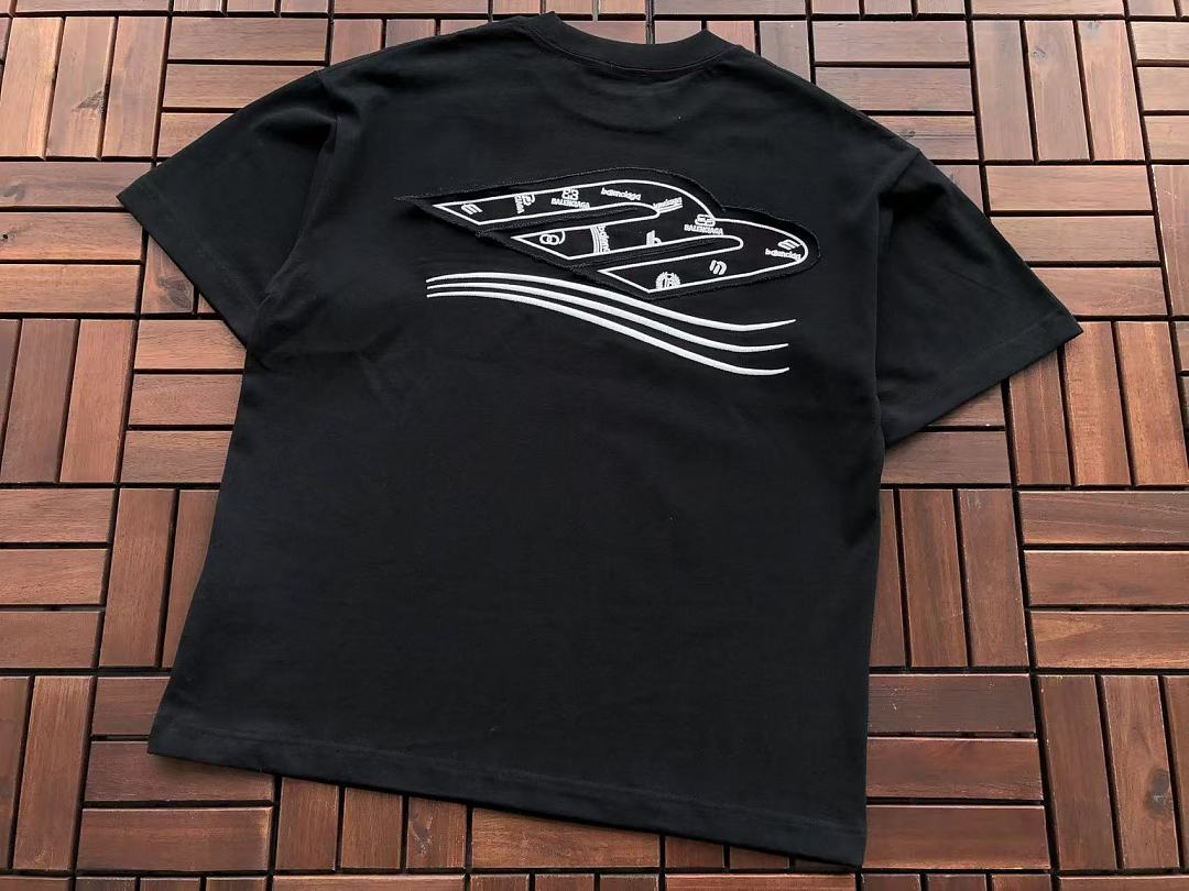 B🔥L🔥🔥🔥IA🔥A T-SHIRT