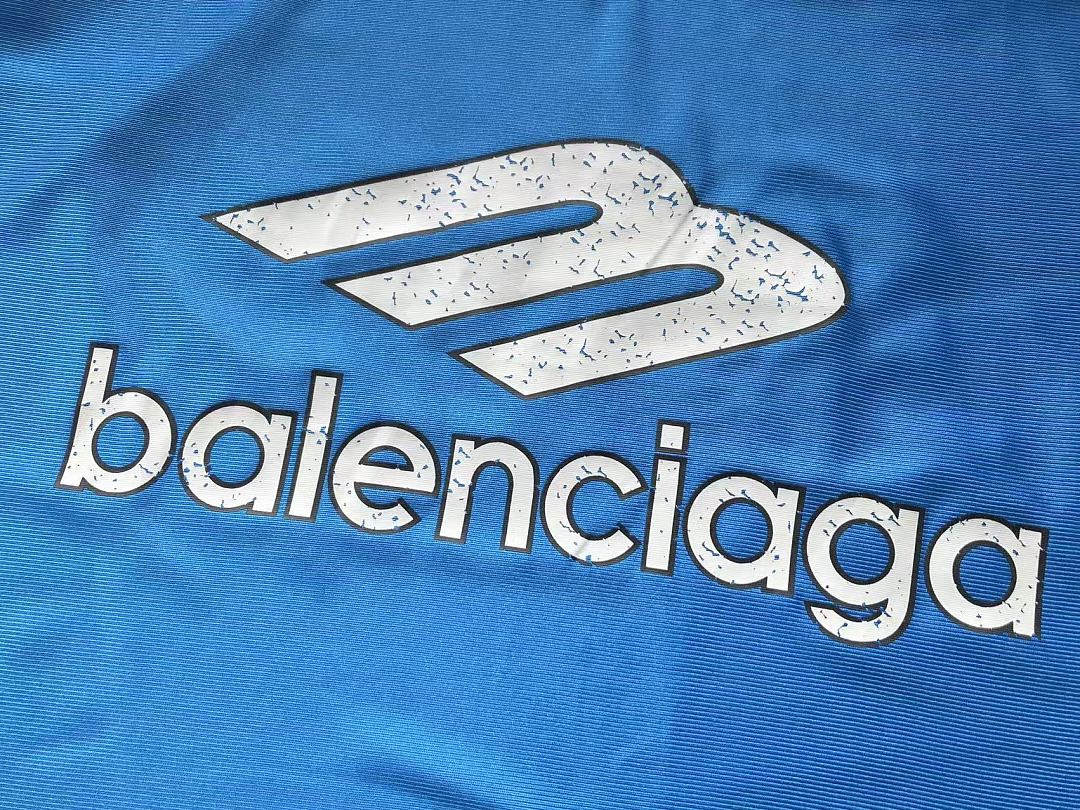 B🔥L🔥🔥🔥IA🔥A LONG-SLEEVE