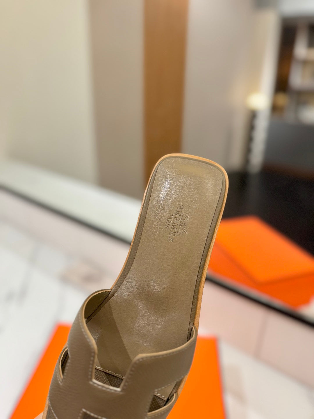Hermès