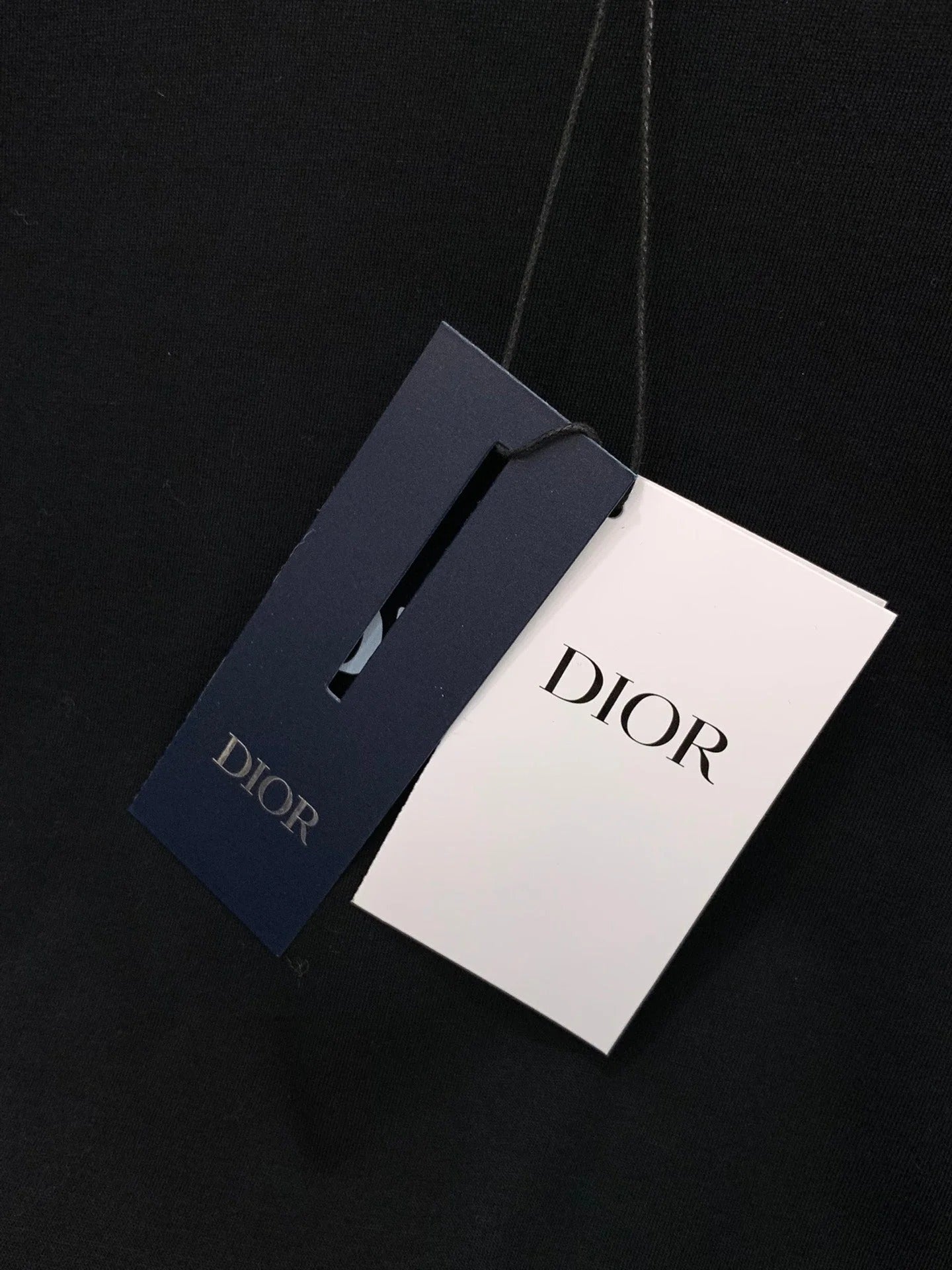 DIOR