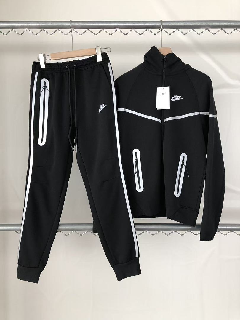 TOP ￥ 195 PANTS ￥ 179 N🔥K🔥HOODIE TROUSERS